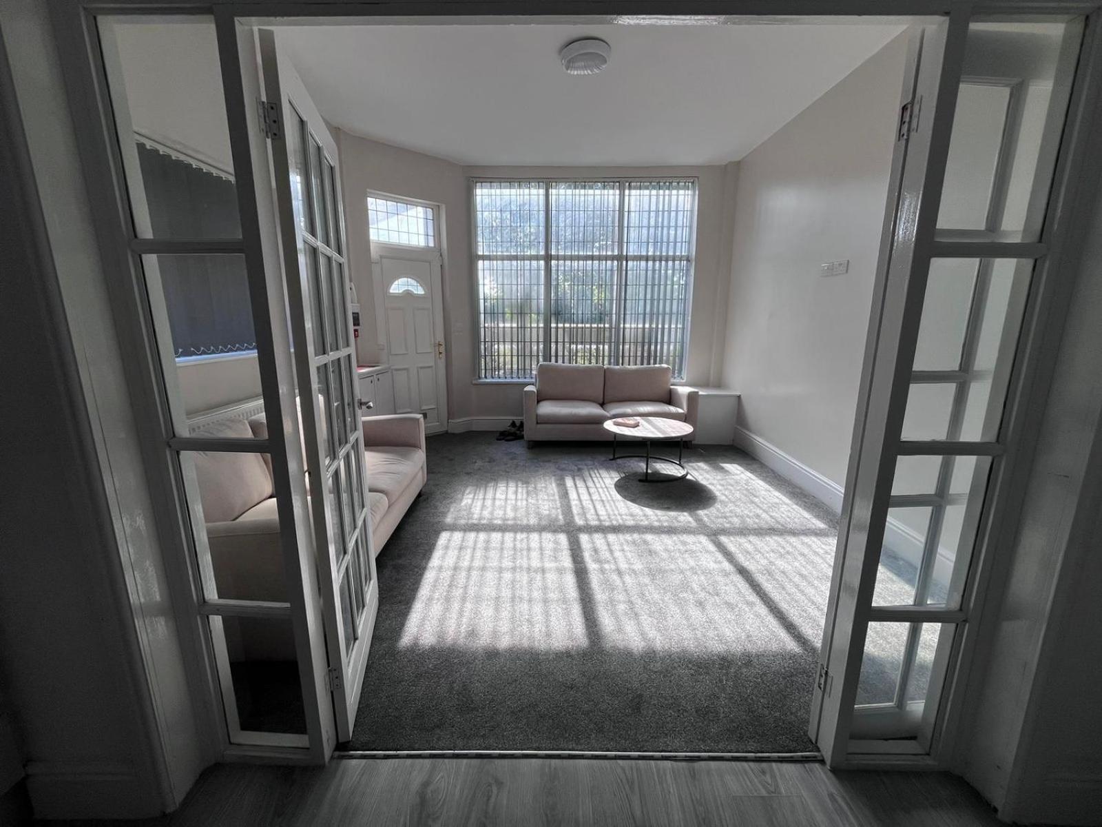 Riverside By Teil Preston  Extérieur photo